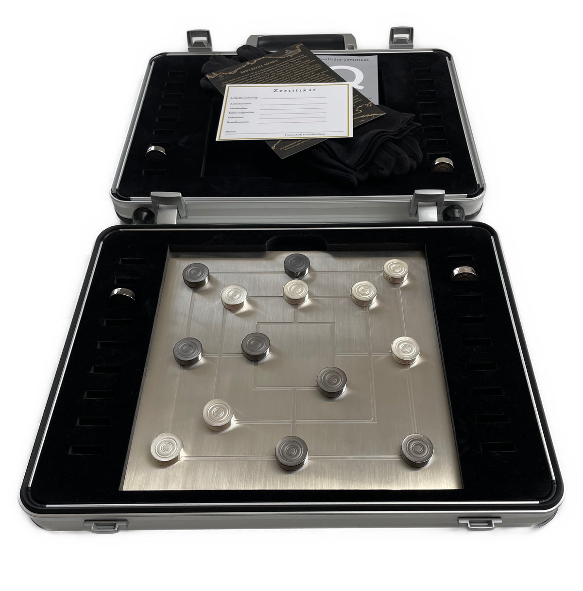 Mühle Brettspiel vollständig aus 925 Sterlingsilber, 9 Steine schwarz rhodiniert, Brett und Steine massiv, im hochwertigen Koffer