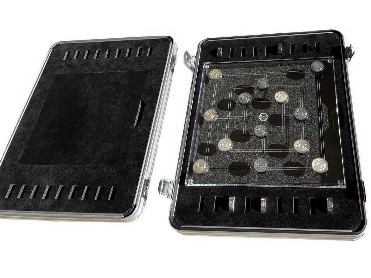 Nine Men's Morris board game with 18 solid 925 sterling silver game pieces, 9 black rhodium-plated, with an acrylic glass board, presented in a first-class case